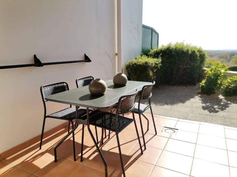 T1 Bis Avec Piscine Vue Golf Et Montagnes Apartment อาร์กองส์ ภายนอก รูปภาพ