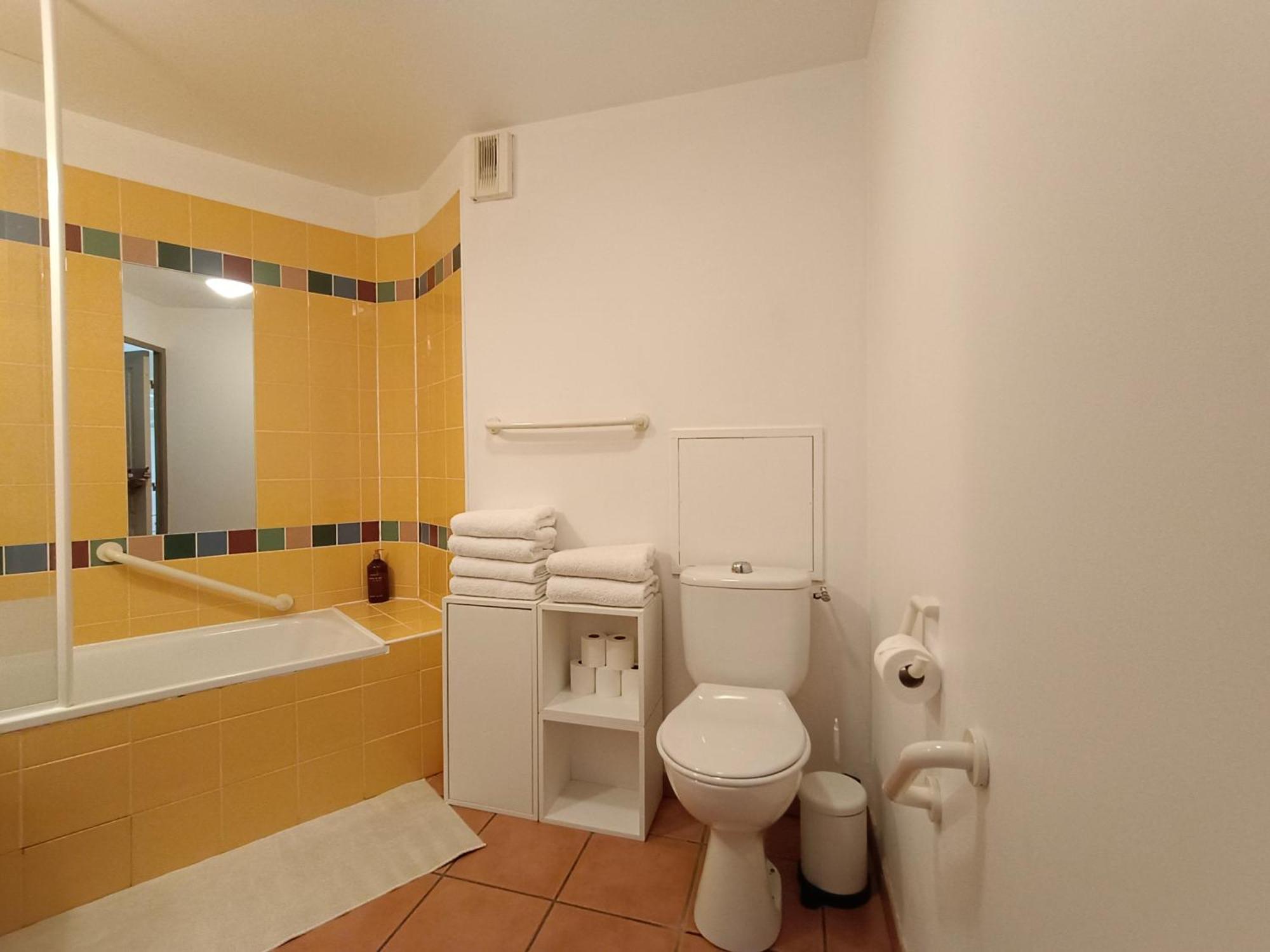 T1 Bis Avec Piscine Vue Golf Et Montagnes Apartment อาร์กองส์ ภายนอก รูปภาพ